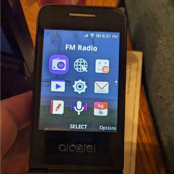 NWT Alcatel track flip phone - Picture 2 of 8